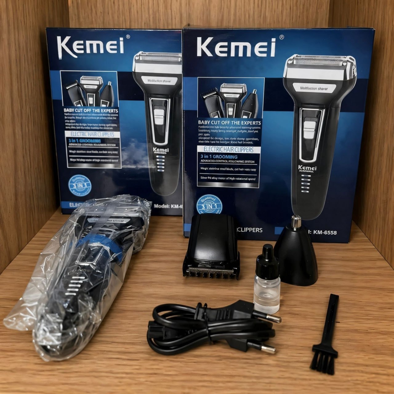 Aparador Barbeador Kemei KM-6558 Recarregável 3 Em 1
