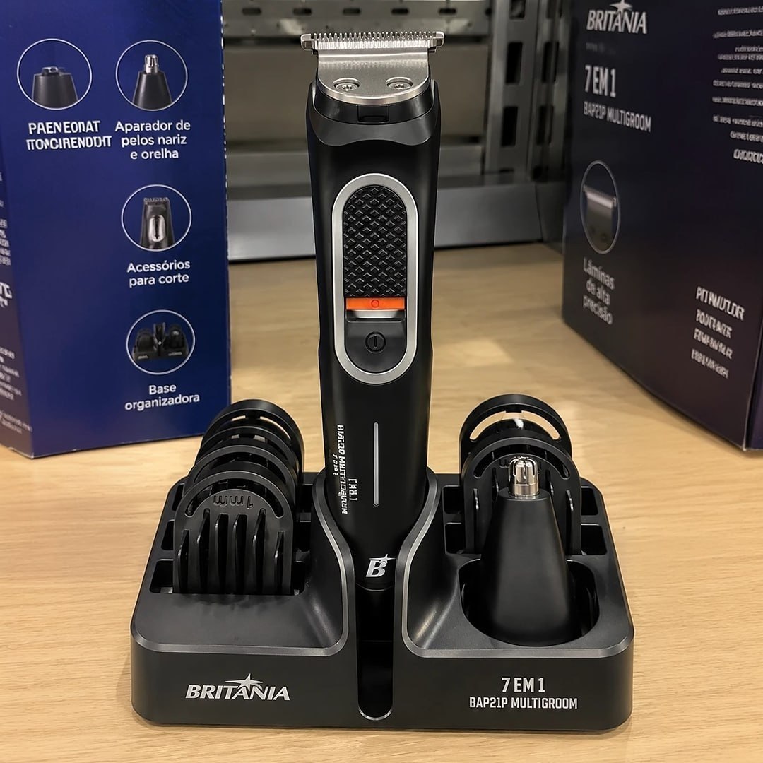 Aparador De Pelos Bap21p Multigroom 7 Em 1 Britânia Bivolt Preto*