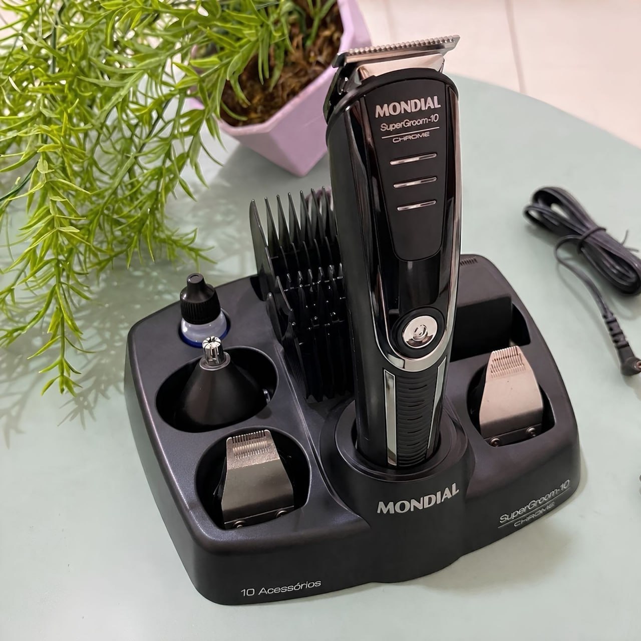 Aparador De Pelos Supergroom-10 Mondial Bivolt Bg-10