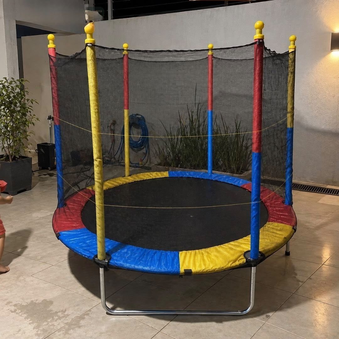 Cama Elástica Infantil Pula Pula 1,8m Trampolim Com Zíper