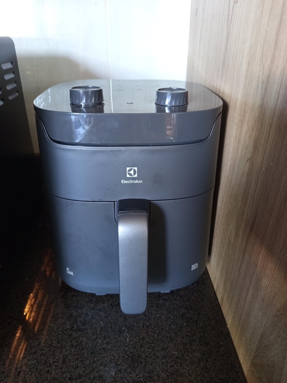 Electrolux Air fryer Fritadeira Elétrica sem oleo Rita Lobo 5,8L 8 receitas pré-sugeridas ti...
