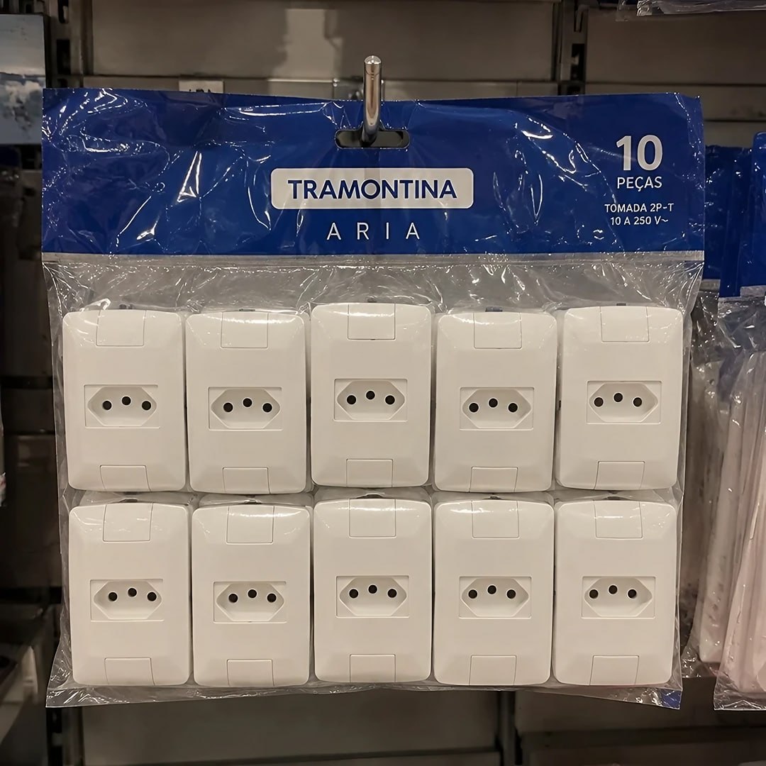 Kit Com 10 Tomadas Simples 10a 250v 2p+t Tramontina Aria Cor Branco