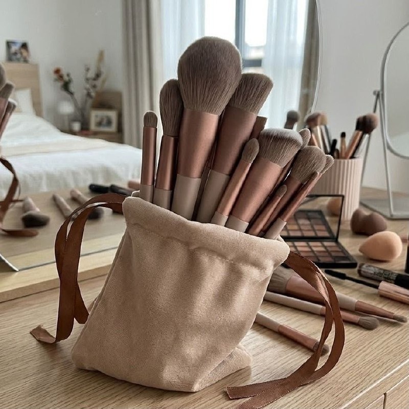 KIT DE PINCÉIS PRA RENOVAR OS SEUS ACESSÓRIOS DE MAKE