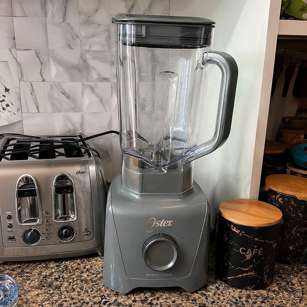 Liquidificador Oliq606 1100 Full 3,2l Cinza Oster 220V