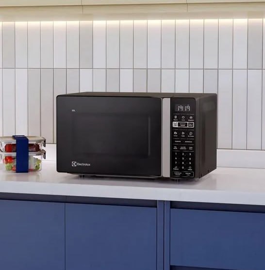 Micro-ondas Electrolux Efficient 20L Preto Função Descongelar e Receitas Pré-Programadas (ME...