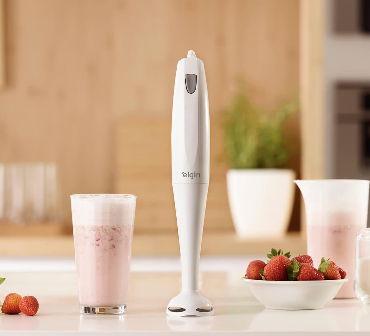 Mixer de Mão 200W Elgin Compacto e Leve, ergonômico e fácil de limpar Branco 220v