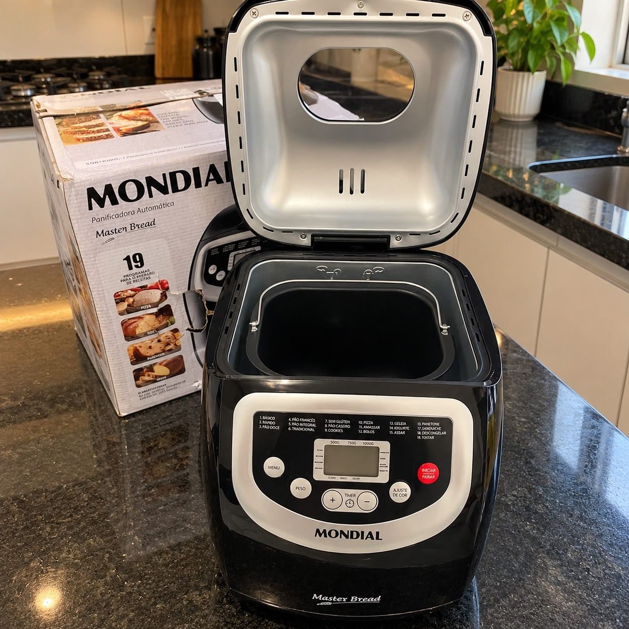 Panificadora Automática Master Bread Mondial 700W NPF-53