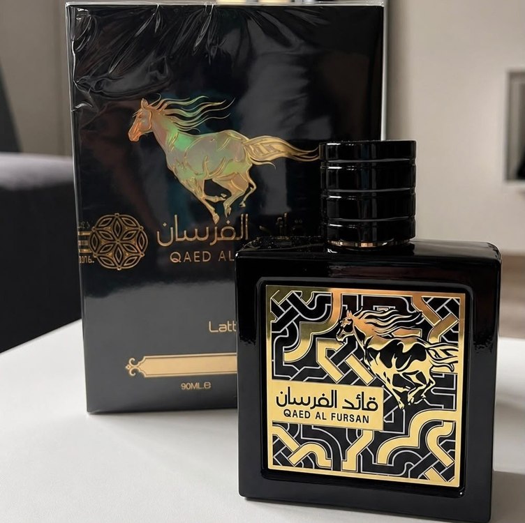 Perfume Árabe Qaed Al Fursan EDP Masculino Eau de parfum 90ML