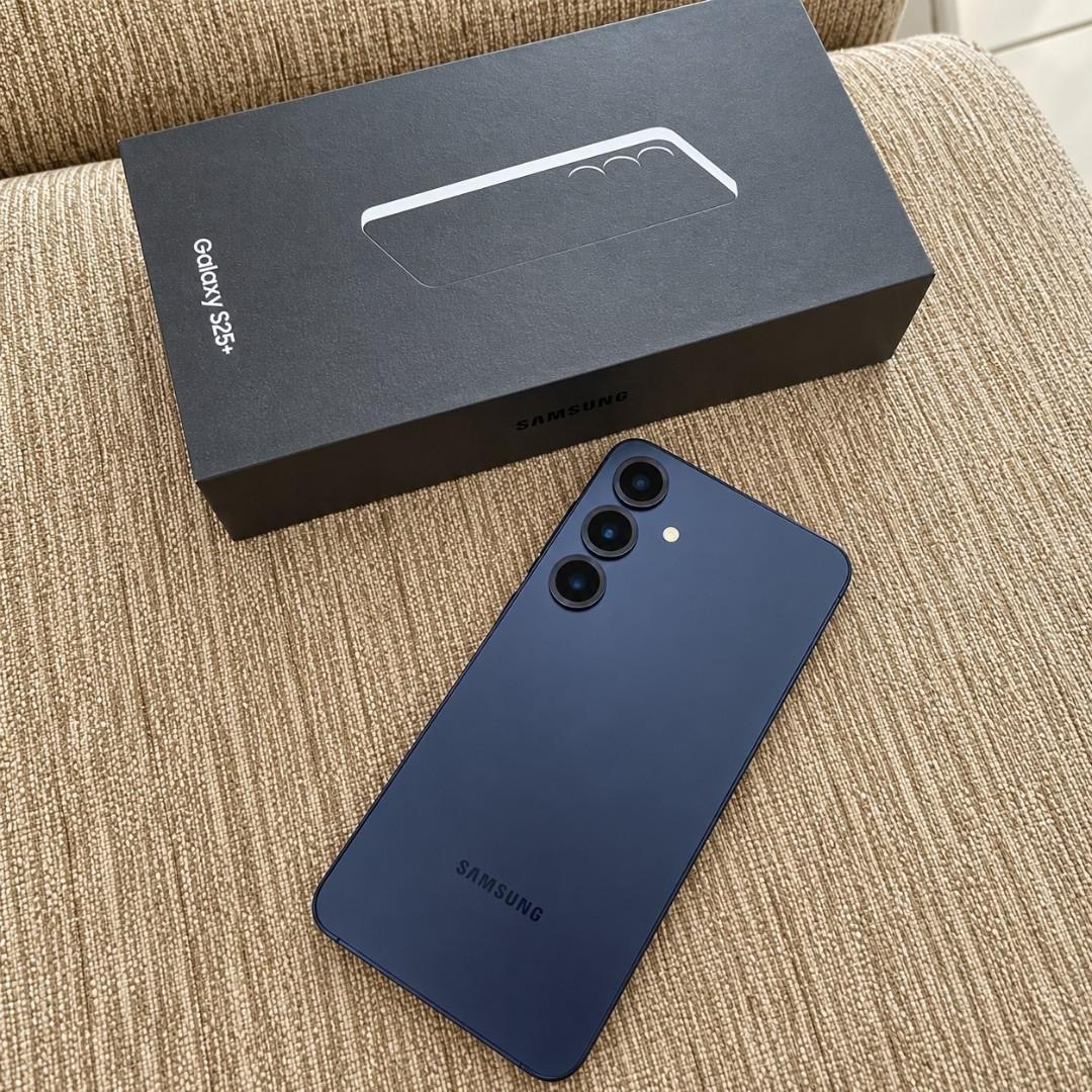 Samsung Galaxy S25+ 5g, 256gb, 12gb, Câmera Tripla - Azul marinho*