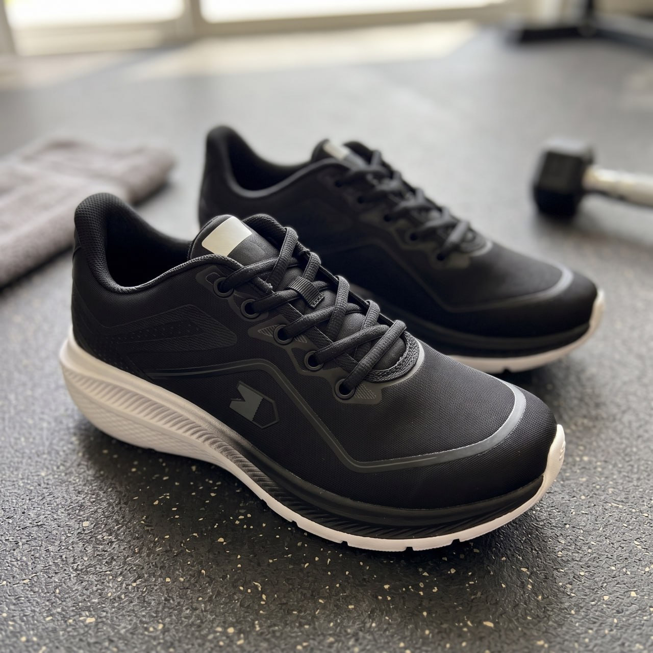 TENIS BRATINHO PRA ACADEMIA 👟